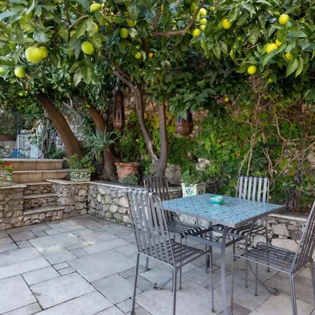 Eleonora Isola Bella Sea View Small Pool + Jacuzzi