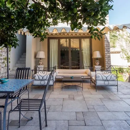 Eleonora Isola Bella Sea View Small Pool + Jacuzzi