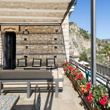 Eleonora Isola Bella Sea View Small Pool + Jacuzzi Villa Taormina