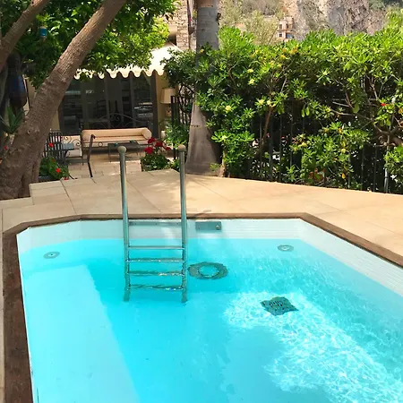 Eleonora Isola Bella Sea View Small Pool + Jacuzzi